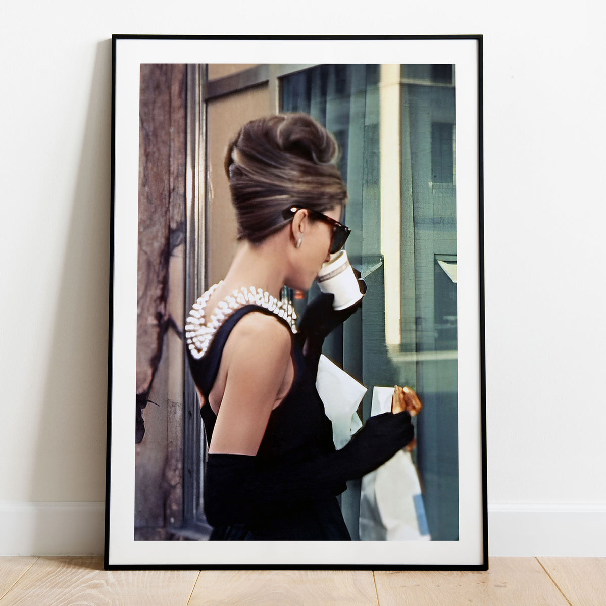Audrey Hepburn, Breakfast at Tiffany's, Coffee